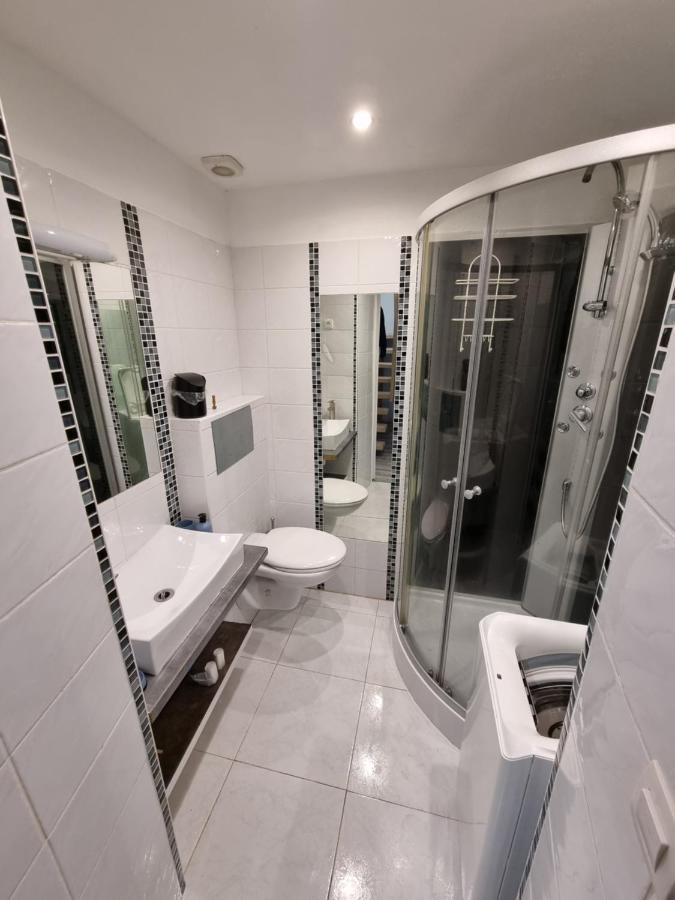 T2 Chaleureux Et Fonctionnel Avec Climatisation Villa Draguignan Ngoại thất bức ảnh